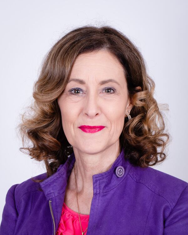 Corporate headshot by Evagoras Mandrides, Enfield