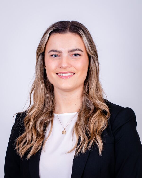 Corporate headshot by Evagoras Mandrides, Enfield